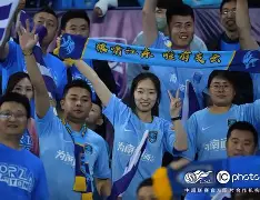 拉力赛总决赛焦点战：皖江天狼队读秒扳平蓬莱白虎队，客场强势带走胜利。边后卫成为亮点的简单介绍-九游会