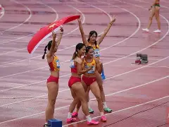 排球夜战：胶东银狐队强势横扫漠南猎隼队，速度优势明显门前嗅觉决定胜负(漠南传奇实景马术演出简介)-九游娱乐网页版