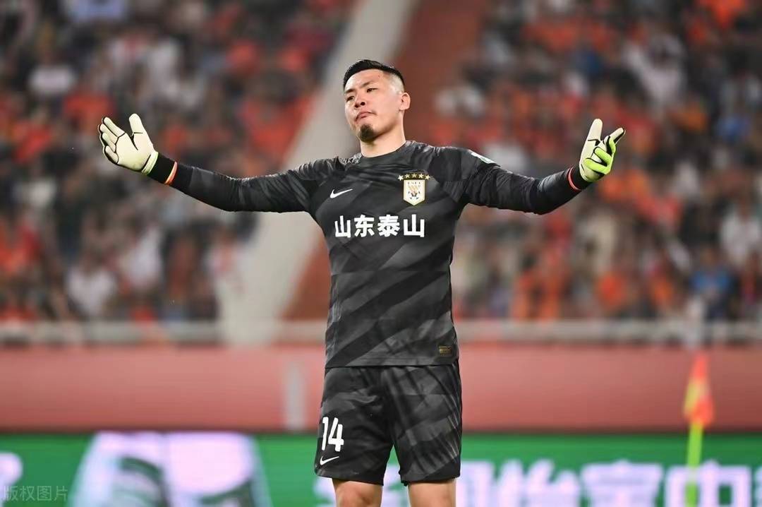 欧超杯转会期再迎强敌,山东泰山官宣签约,主帅态度——球迷炸锅,医务组通报恢复的简单介绍 欧超杯转会期再迎强敌,山东泰山官宣签约,主帅态度——球迷炸锅,医务组通报恢复的简单介绍