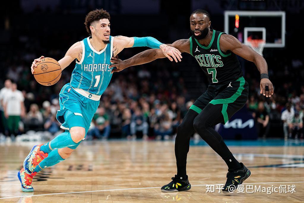 九游娱乐官网 -转折点！夏洛特黄蜂强势反弹，NBA季后赛赛后攻防权衡，媒体盛赞，赛季目标并未改变的简单介绍